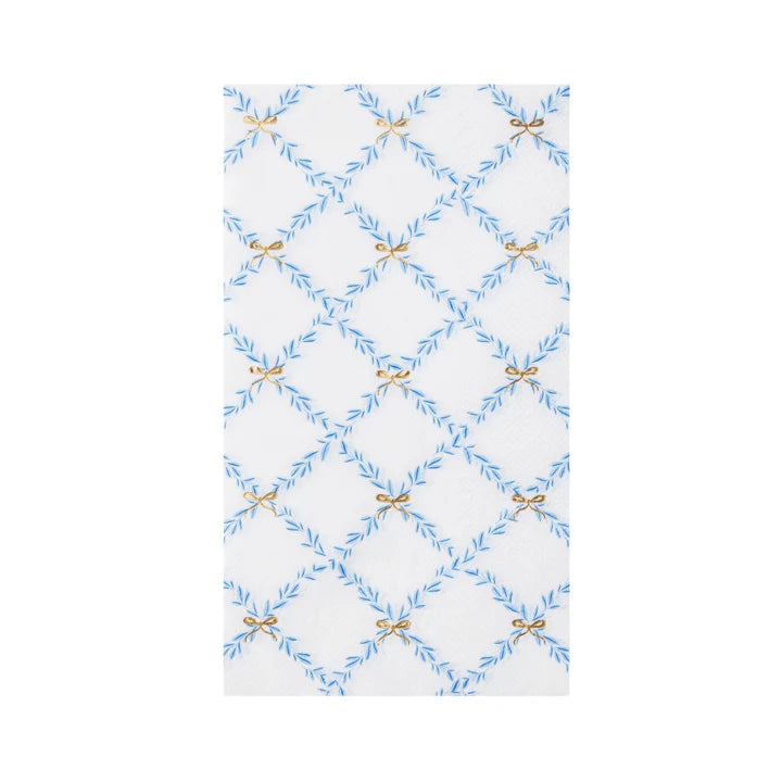 servilleta larga blanca con estampados de celosia azul cielo 20 pz.