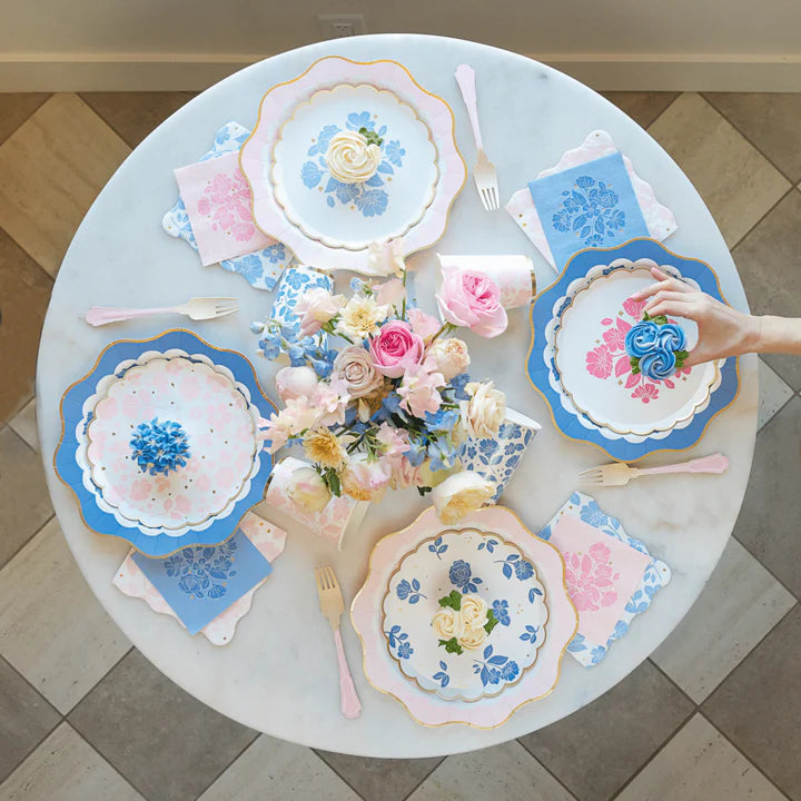 servilleta cuadrada elegantes florales con estampado floral en azul belle